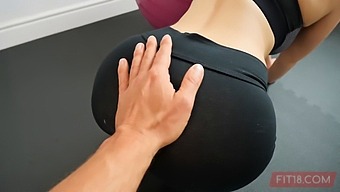 Pov Video Of Teen Amalia Davis'S Anal Creampie With A Big Titty Gym Owner