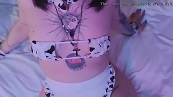 Peachgardens' Cute Girl Showcases Her Big Ass And Self-Pleasure Skills In A Sensual Video