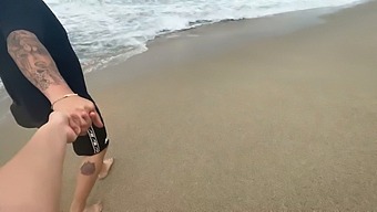 A Stranger Offers Me Money For Sex And Makes Me Cum On The Beach In This Pov Video