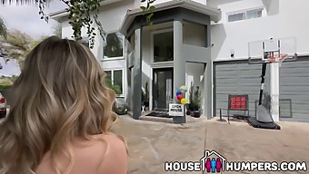 Househumpers Threesome Featuring Wife And Agent In Hd