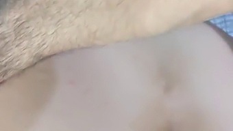 Pov Video Of A Babe With A Fat Ass Getting A Facial On Daddy'S Big Cock