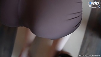 Unplanned Encounter: Stepsister'S Yoga Session Turns Into Passionate Encounter With Big Dick And Cum